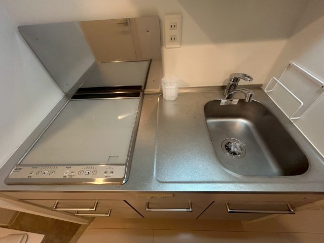 セレ二テ心斎橋グランデのキッチン