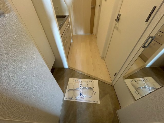 セレ二テ心斎橋グランデの玄関