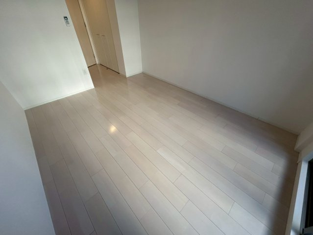 セレ二テ心斎橋グランデの洋室