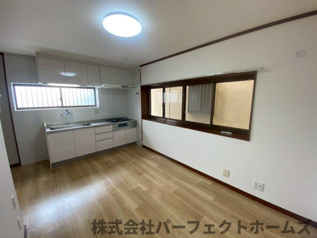 【居間・リビング】の画像