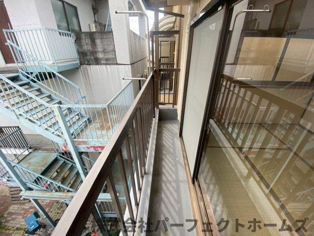 出屋敷元町2丁目戸建のバルコニー|バルコニーがあります