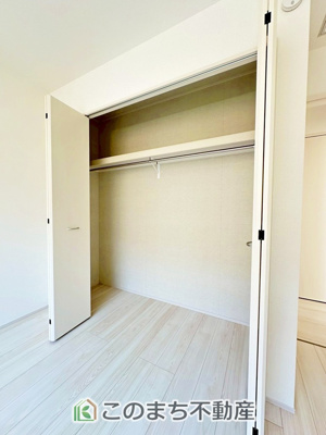 【収納】 | ハートフルタウン宇都宮市西川田駅1期　1号棟 | 各部屋にはクローゼットを完備しています！収納が多いお家はすっきりして快適空間です♪
