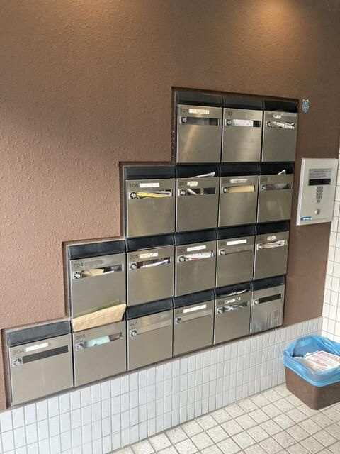 神戸市中央区宮本通２丁目の一棟マンション