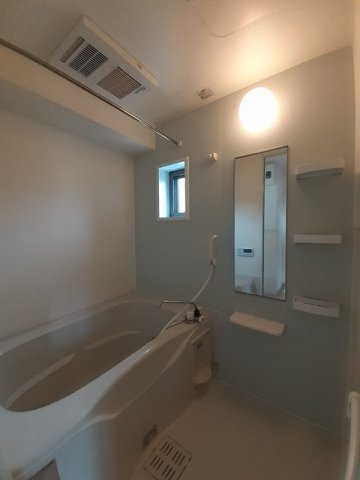 リバーストーン６の浴室