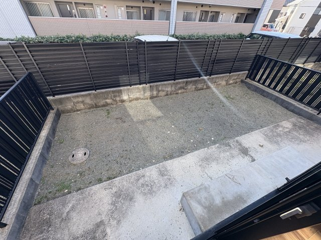 プランドールMITANI　B棟の庭