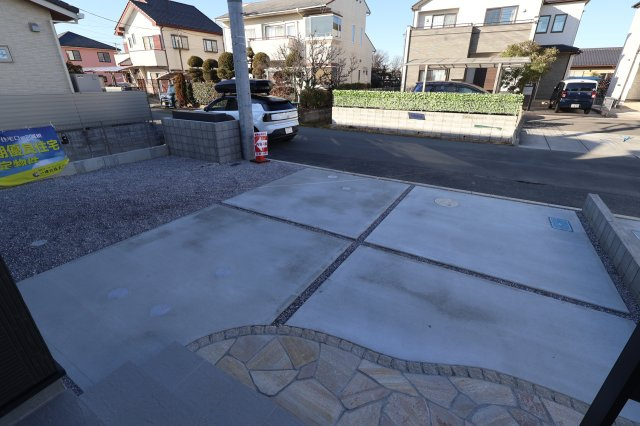 《仲介手数料無料》西区大字島根830新築一戸建てリーブルガーデンの駐車場