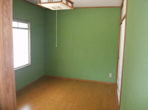 田辺市下万呂　一棟売マンションの洋室