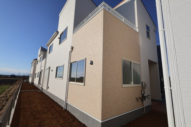 《仲介手数料無料》西区大字島根830(7号棟)新築一戸建てリーブルガーデン