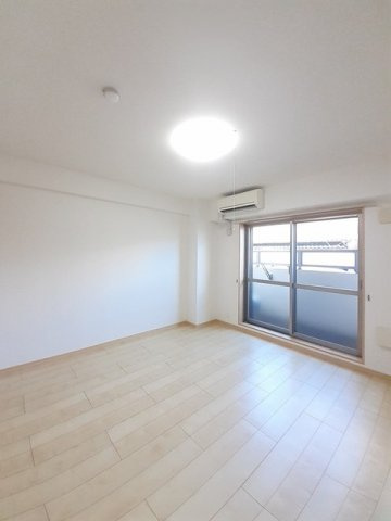 メゾン・ド・カンパニュルの内装