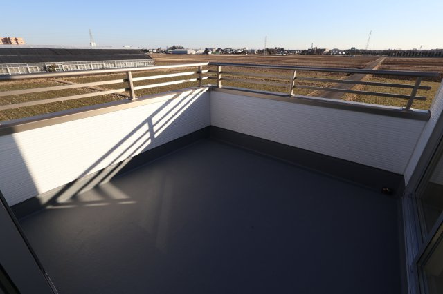 《仲介手数料無料》西区大字島根830新築一戸建てリーブルガーデンのバルコニー