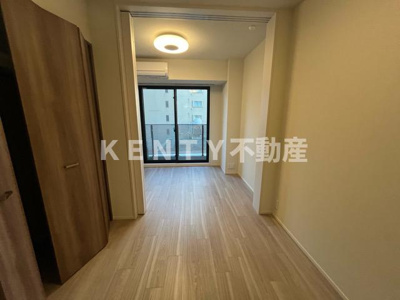 【居間・リビング】 | エスティメゾン大森 | こちらの居間で趣味の時間をお楽しみください