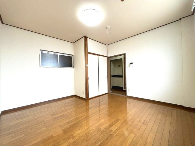 暁21・0号館の寝室