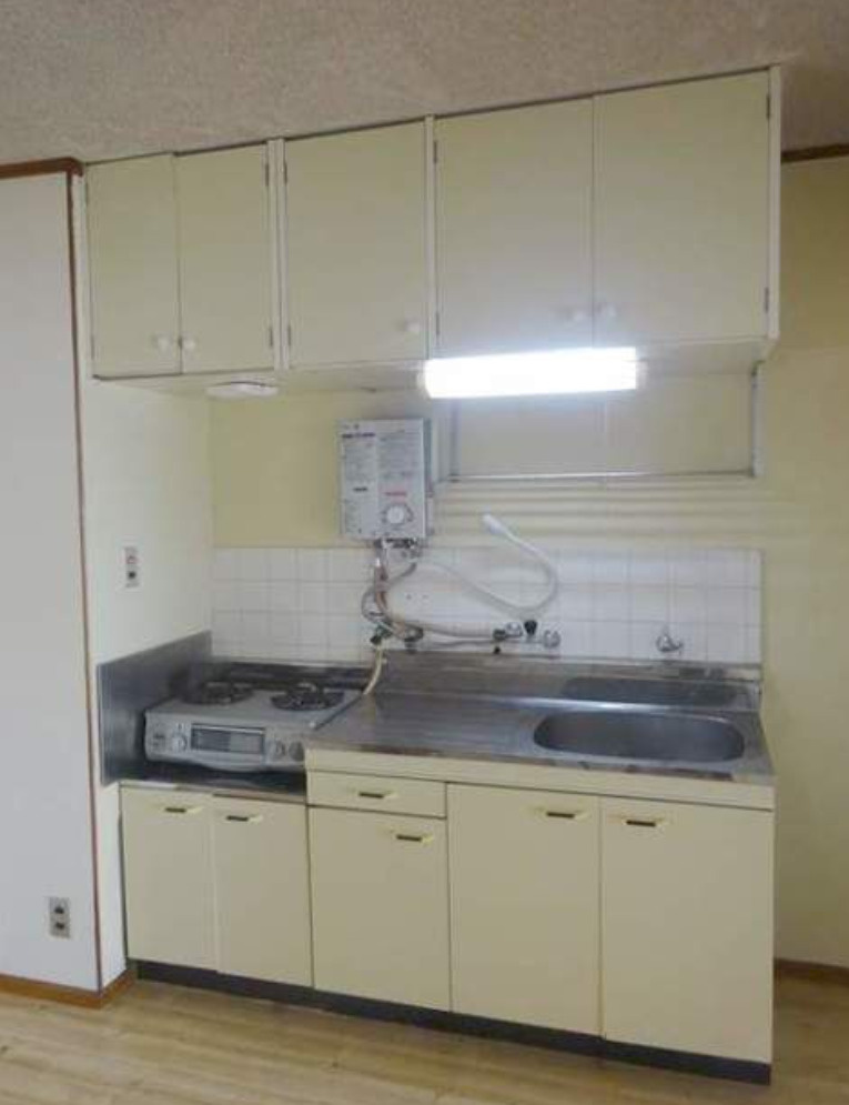 和歌山市吉田　一棟収益マンションのキッチン