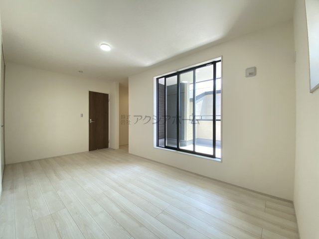 入間市久保稲荷5丁目・全5棟　新築一戸建　4号棟の寝室|9.75帖