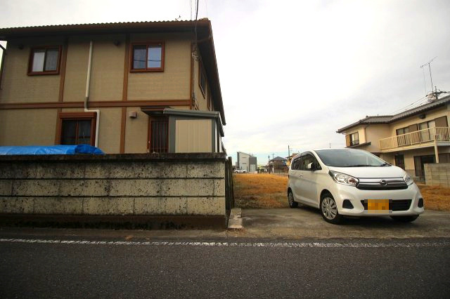 壬生町通町　全2区画の外観|南側との境界部分（2025年12月撮影）