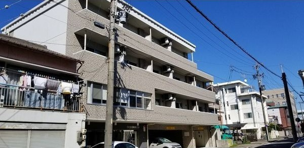 アヴニール白壁