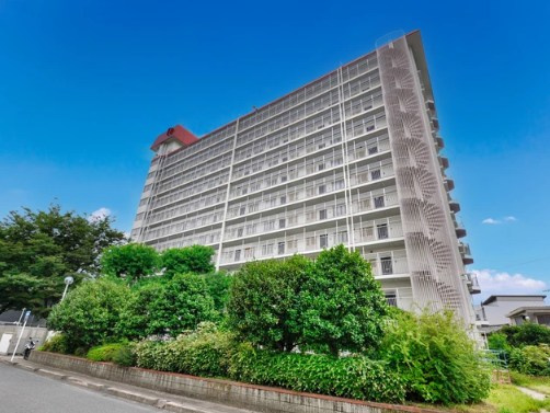 桂川ハイツ4号館の外観