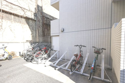 【駐車場】 | スカイコート中村橋第3　14709 | 敷地内に駐輪場あり(^_^)/