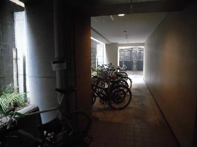 ライオンズマンション京都三条の駐車場|駐輪場