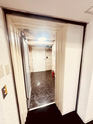 【玄関】 | リレント日本橋