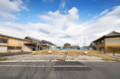 【前面道路含む現地写真】 | 鈴鹿市上田町《ベルコア上田 全3区画》