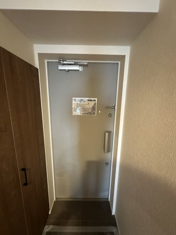 【玄関】セレーノラ・ヴィータ幸町中央 