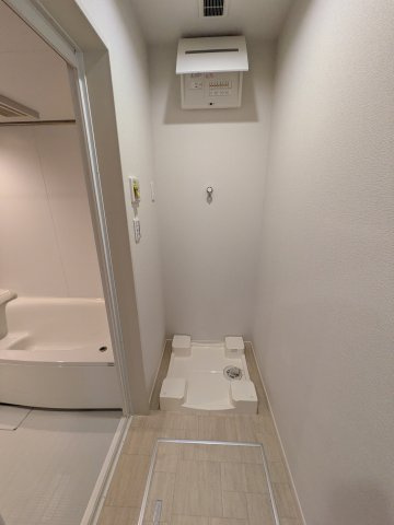 ウィステリア杉の森　B棟の玄関