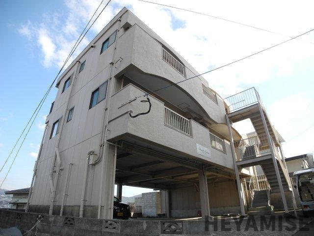 ノインヒル・カネガエ