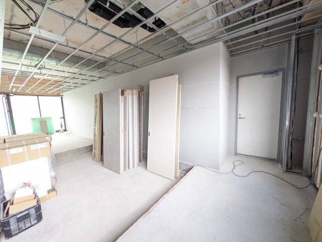 アークスクエアあきる野 貸店舗の内装