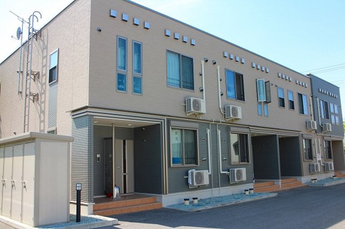 apartment 大字高屋 字西浦８２番地の１