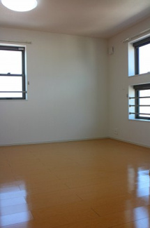 apartment 大字高屋 字西浦８２番地の１