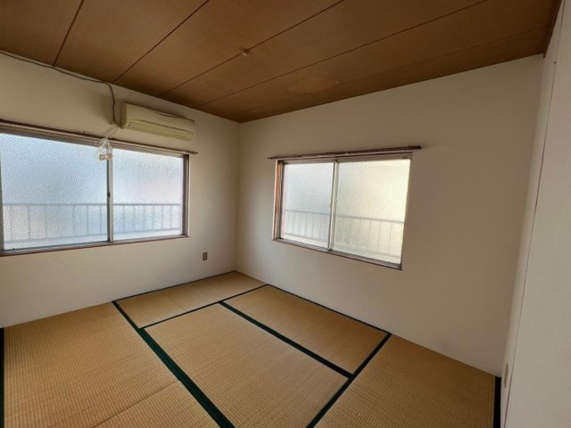 和歌山市六十谷　一棟マンションの和室