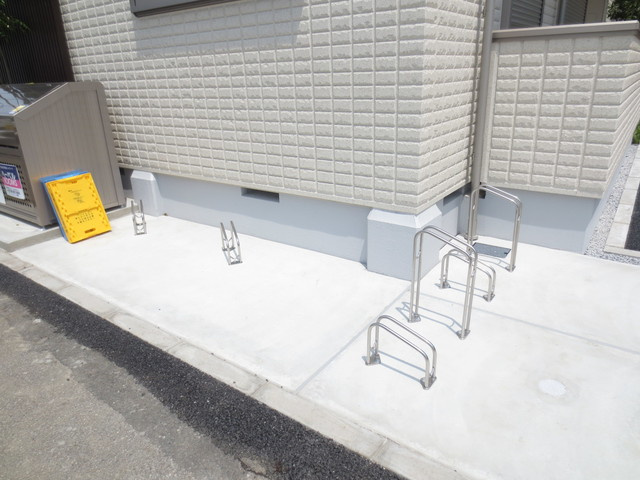 ヒュッゲ谷在家のその他共用部分|★敷地内駐輪場★