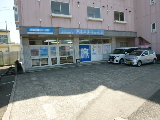 １階　店舗