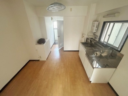 福田ビルの寝室