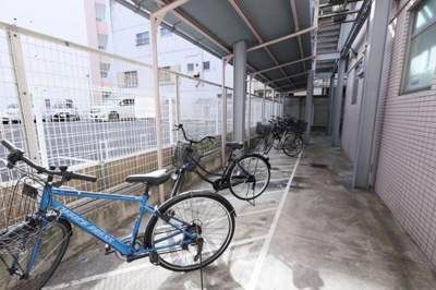 【駐車場】 | 東急ドエル・アルス大塚台　14711 | 敷地内に自転車置き場があります(^^)/
