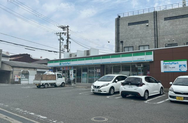 堺市の中古マンション│ファミール堺の周辺|ファミリーマート堺七道東町店　徒歩2分
