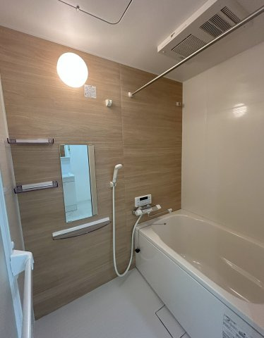 堺市の中古マンション│ファミール堺の浴室|ユニットバス　浴室暖房乾燥機ございます！