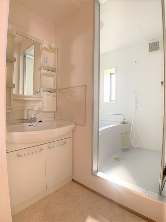 アルス青山の独立洗面台