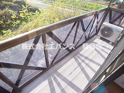 【バルコニー】 | リバーストーン | 陽当たり良好なバルコニーです