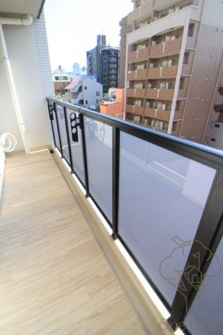 ミラージュパレス天満橋のバルコニー