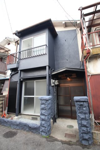 【外観】 | 大阪狭山市東野西1-1015-4貸家