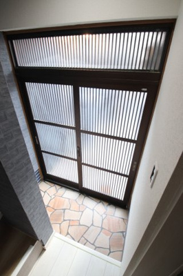 【玄関】 | 大阪狭山市東野西1-1015-4貸家