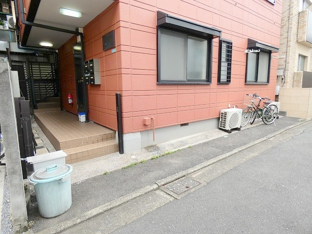 アネックス東山のロビー|★アプローチ★