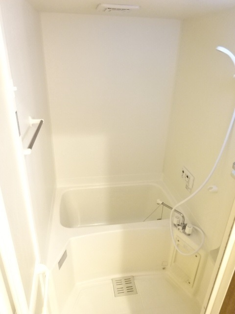 サンライズの浴室|バス