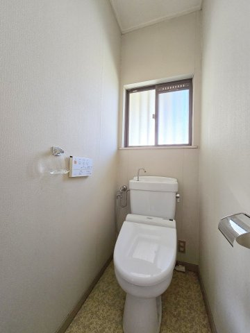 日高市武蔵台1丁目　中古戸建のトイレ|2025年5月撮影