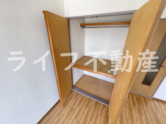 アーネストの収納|こまごまとしたものを収納できそうですね