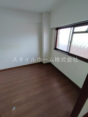 【居間・リビング】 | フリーダムコート弐番館