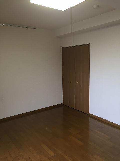 グランピーノ妙典の寝室|反転型
