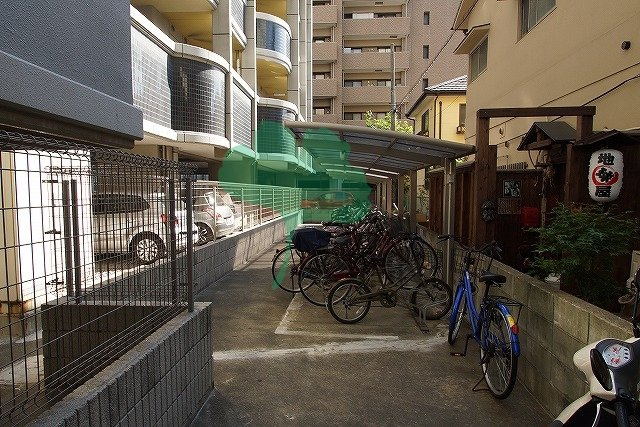 No.48 PROJECT2100博多(No.48プロジェクト2100博多)の駐車場